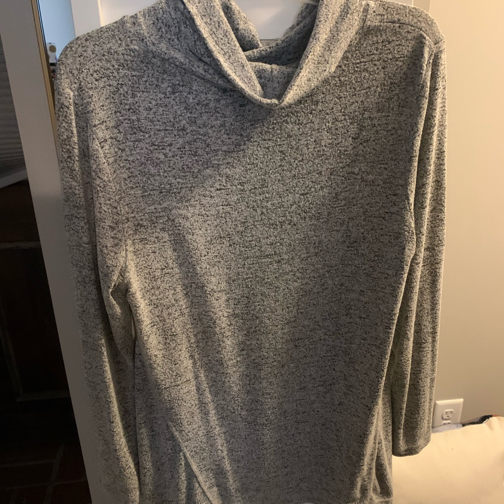 Apana Workout Pullover